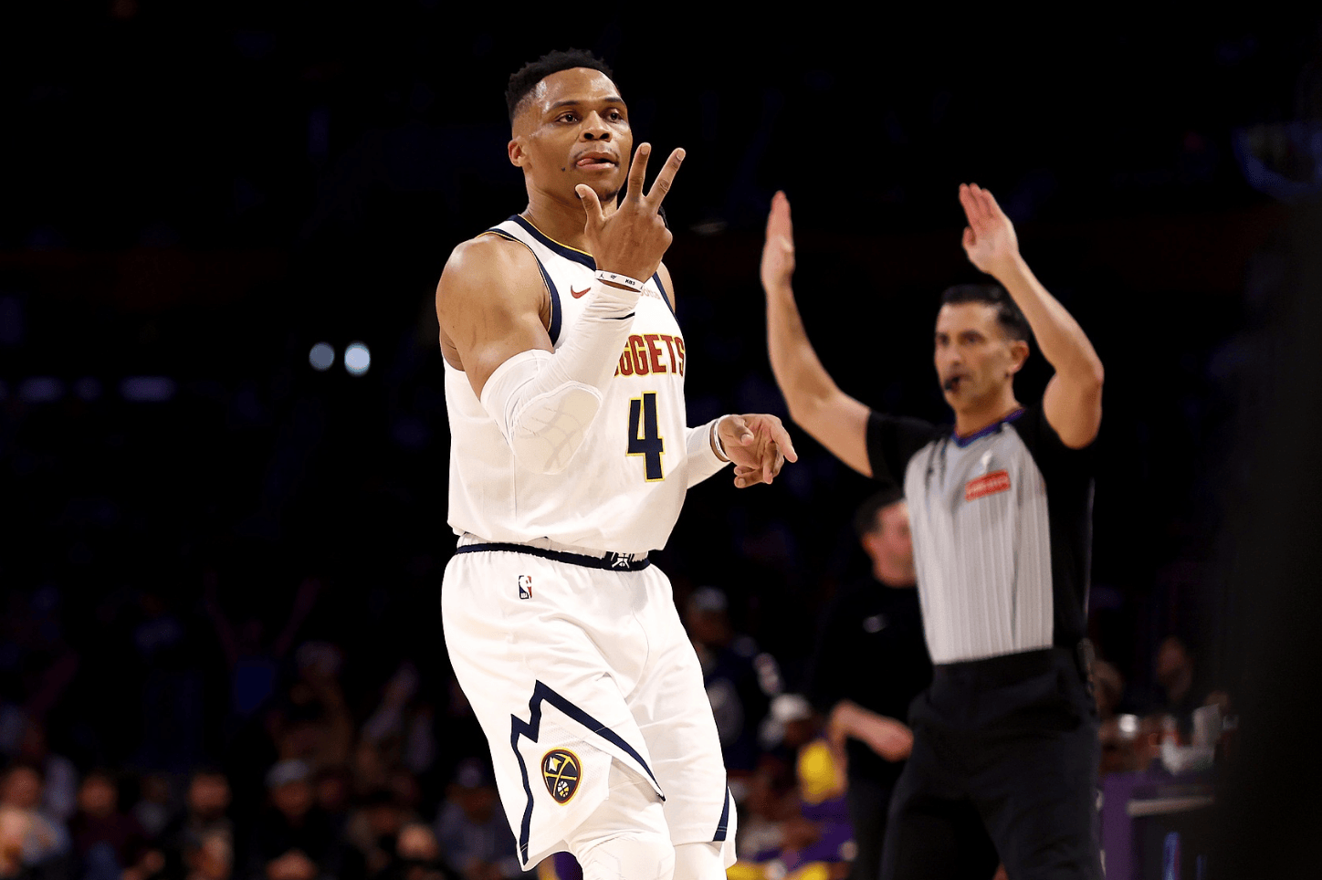 周边商圈的 周边商圈的