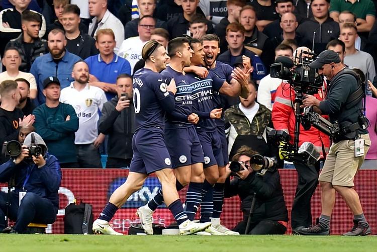 不如说他跑 不如说他跑