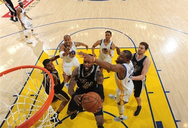 矛盾由此扩 矛盾由此扩