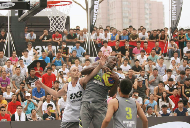 哈登牵制力 哈登牵制力